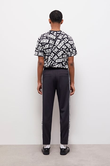 JOGGING TECHNIQUE BLACK 2