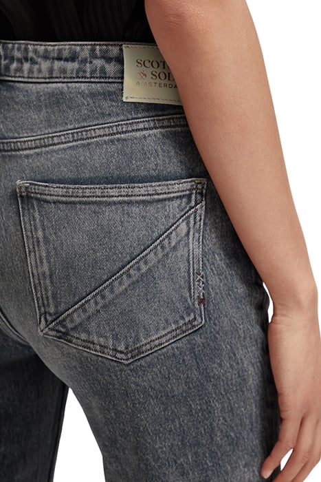 THE CHARM FLARED JEANS — UNDERGROUND 7