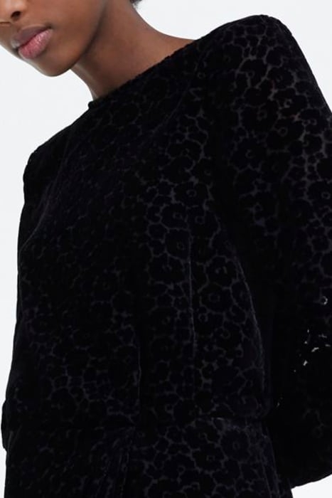 ROBE COURTE DECOLLETE PLONGEANT BLACK 5