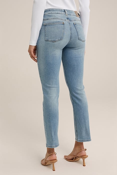 5-POCKET MID WAIST LIGHT BLUE 2