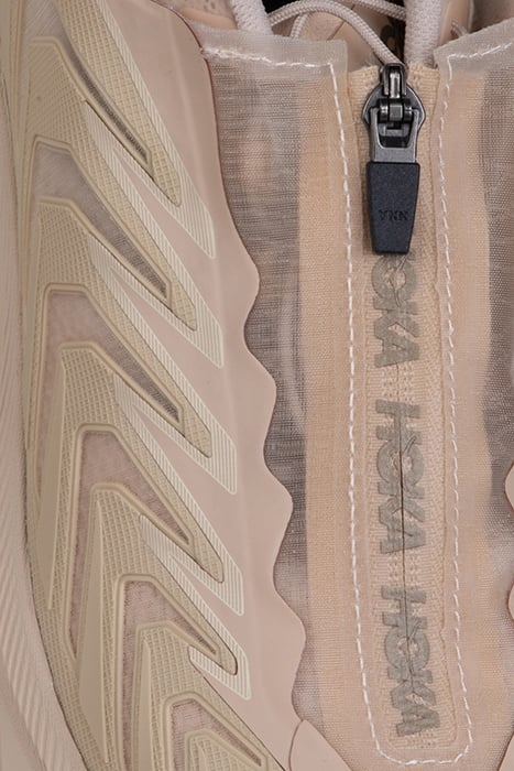 HOKA – PROJECT CLIFTON BEIGE 4