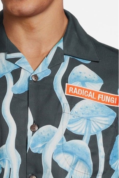 SPACE AVAILABLE STUDIO – RADICAL FUNGI SHIRT 4