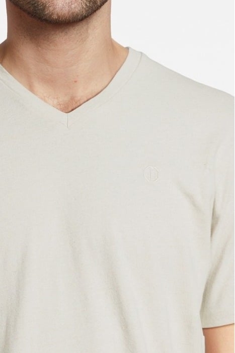 DS_JONATHAN V-NECK TEE SILVER BIRCH SILVER BIRCH 4