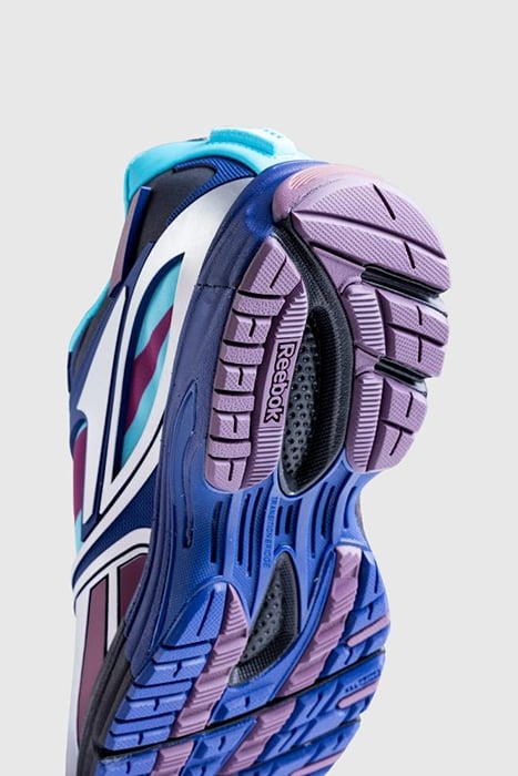 REEBOK – PREMIER ROAD MODERN SILVER MULTI 5