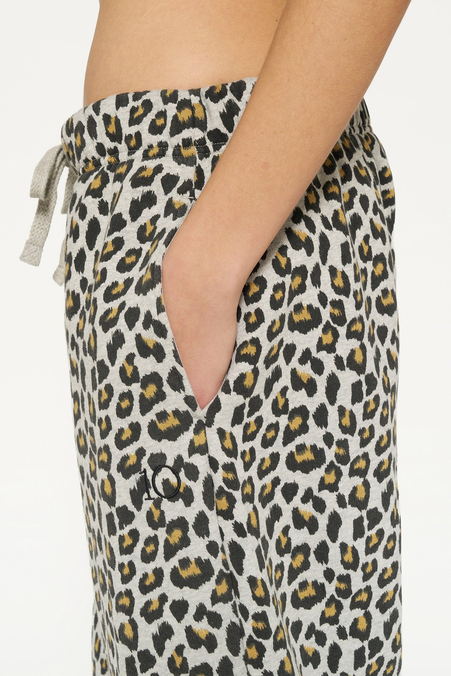 BAR JOGGER LEOPARD LIGHT GREY MELEE 6