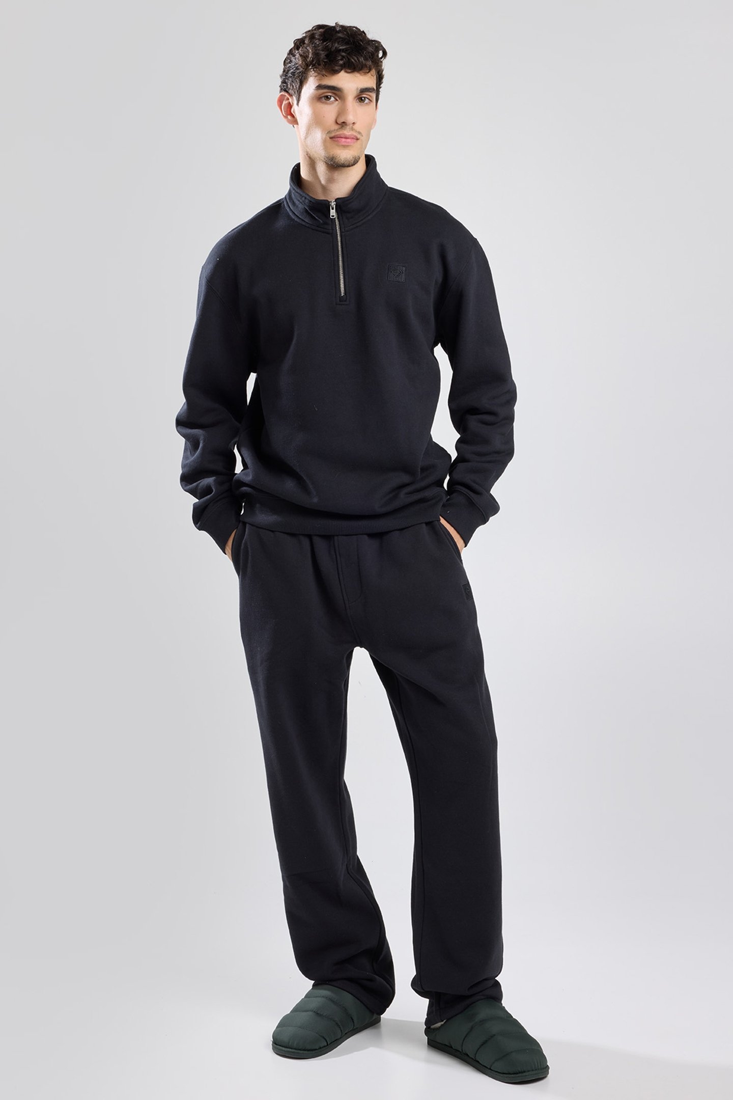 SETH HALF ZIP BLACK 1