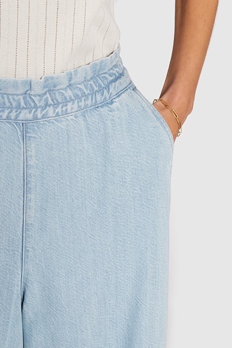 BLEACHED ELASTICATED WAIST WIDE-LEG JEANS 5