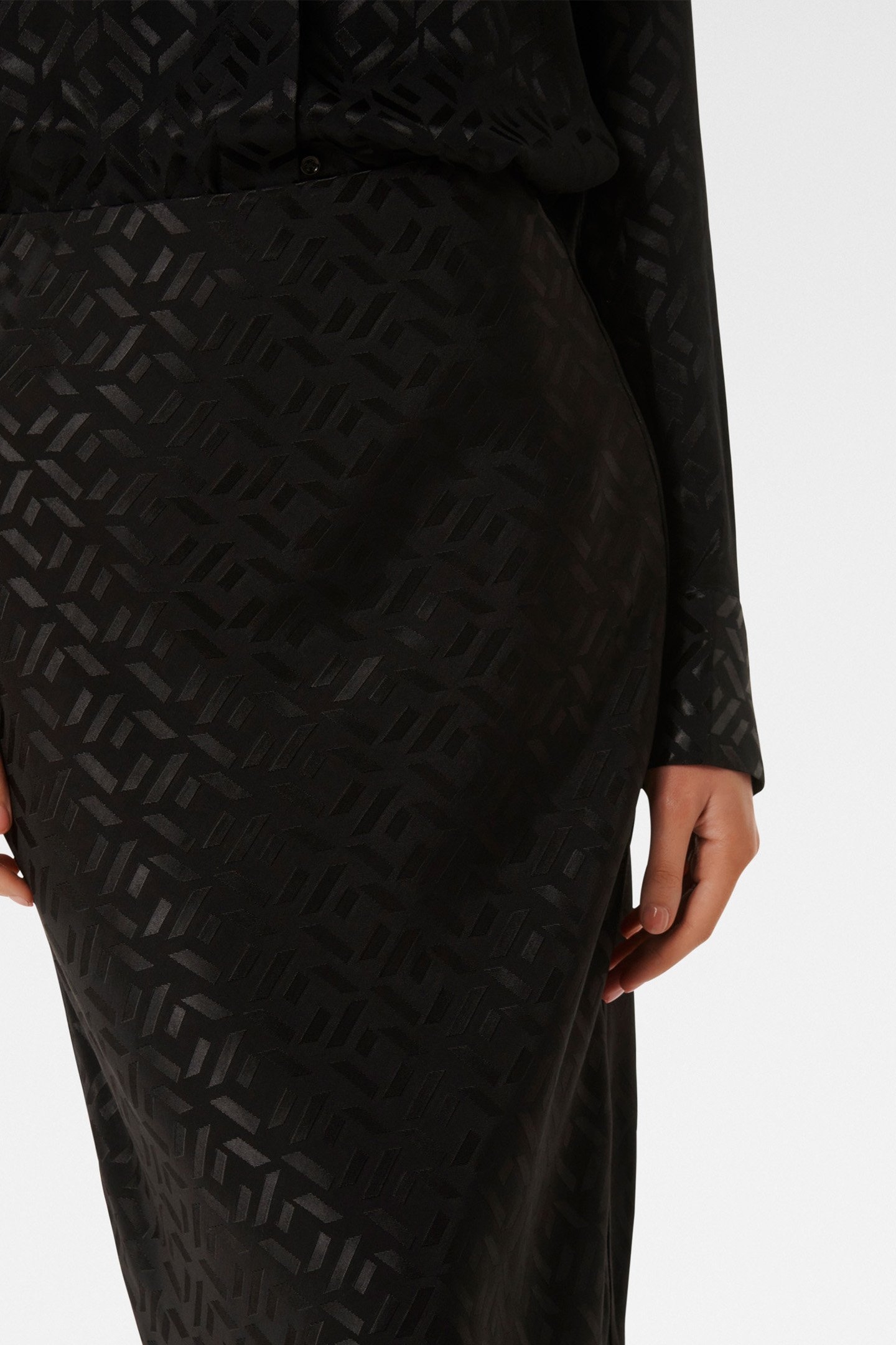 TANISHA JACQUARD SKIRT RYDE GEO 6