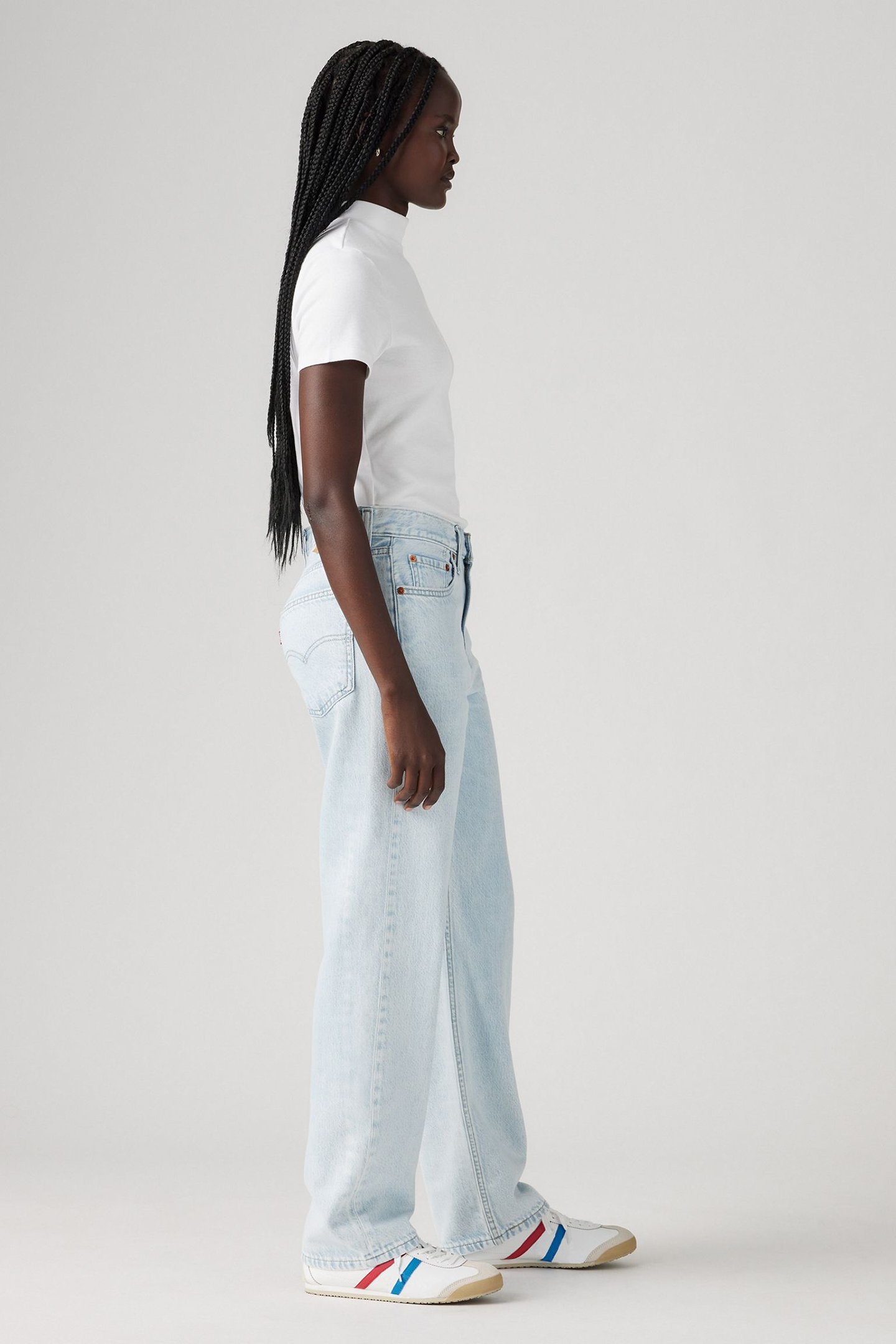 LOW PRO RIGHT OVER 5