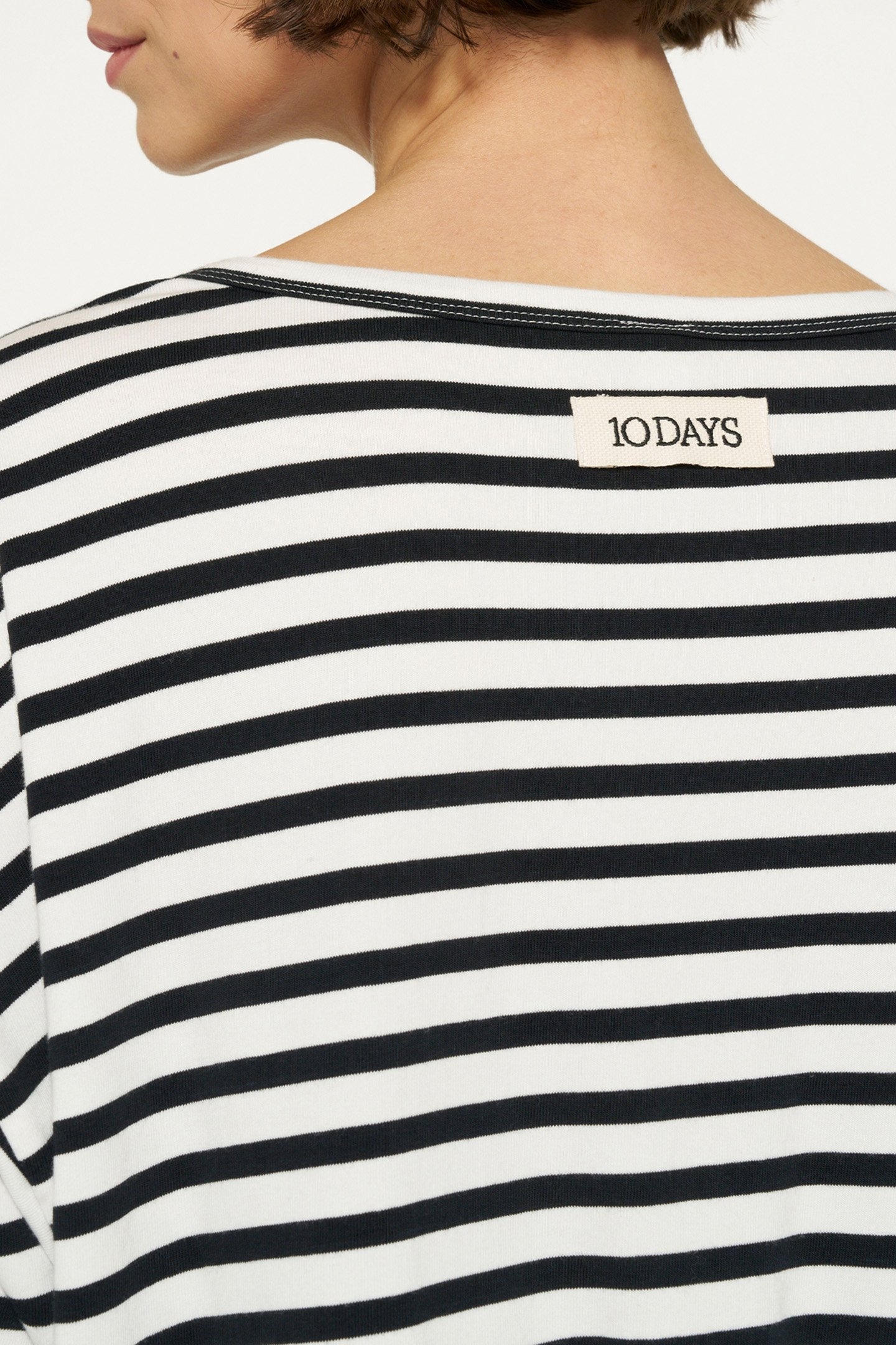PROUD DRESS STRIPES ECRU/BLACK 8