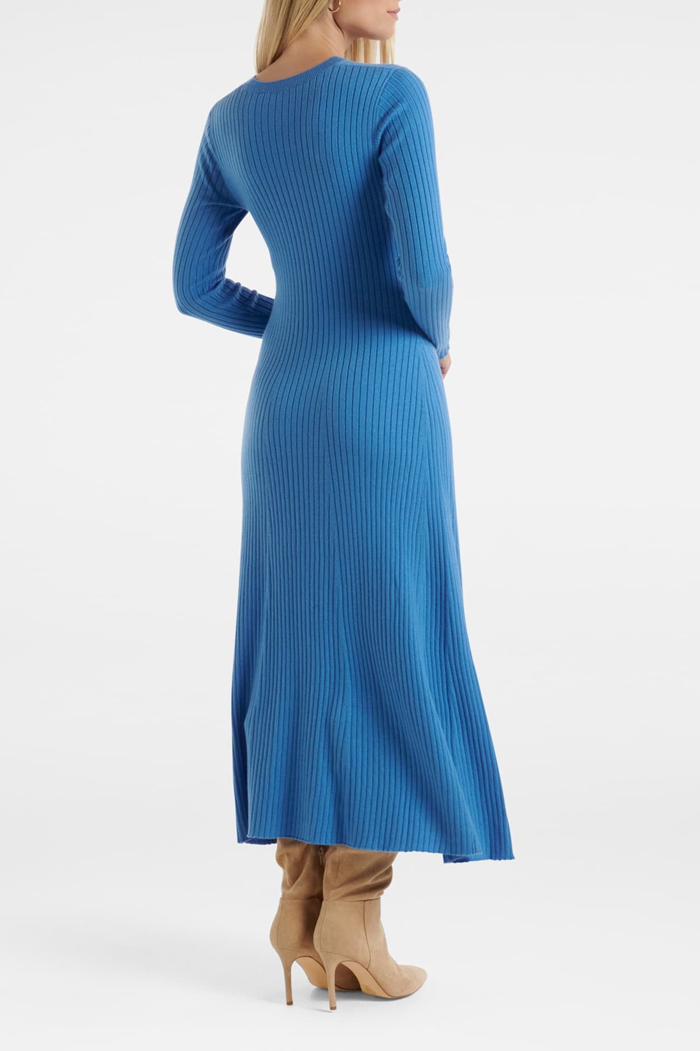 HARPER FIT AND FLARED KNITTED DRESS PLUNGE POOL 2