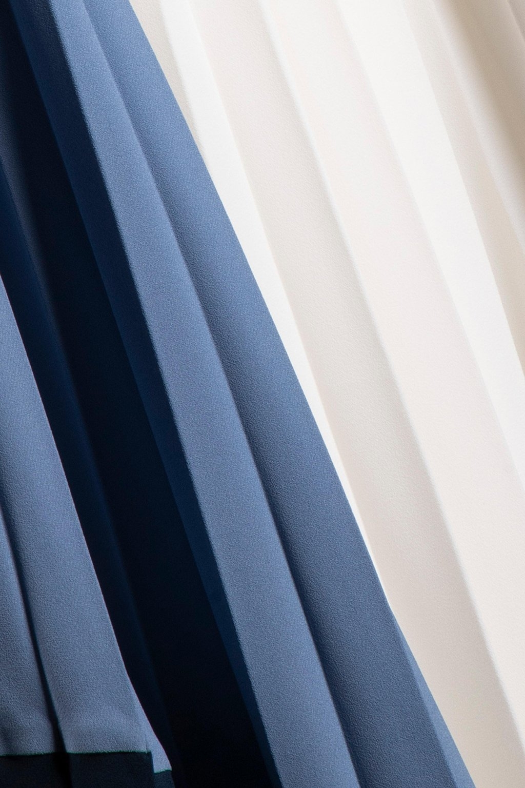 COLOURBLOCK PLEAT SKIRT BLUE 3