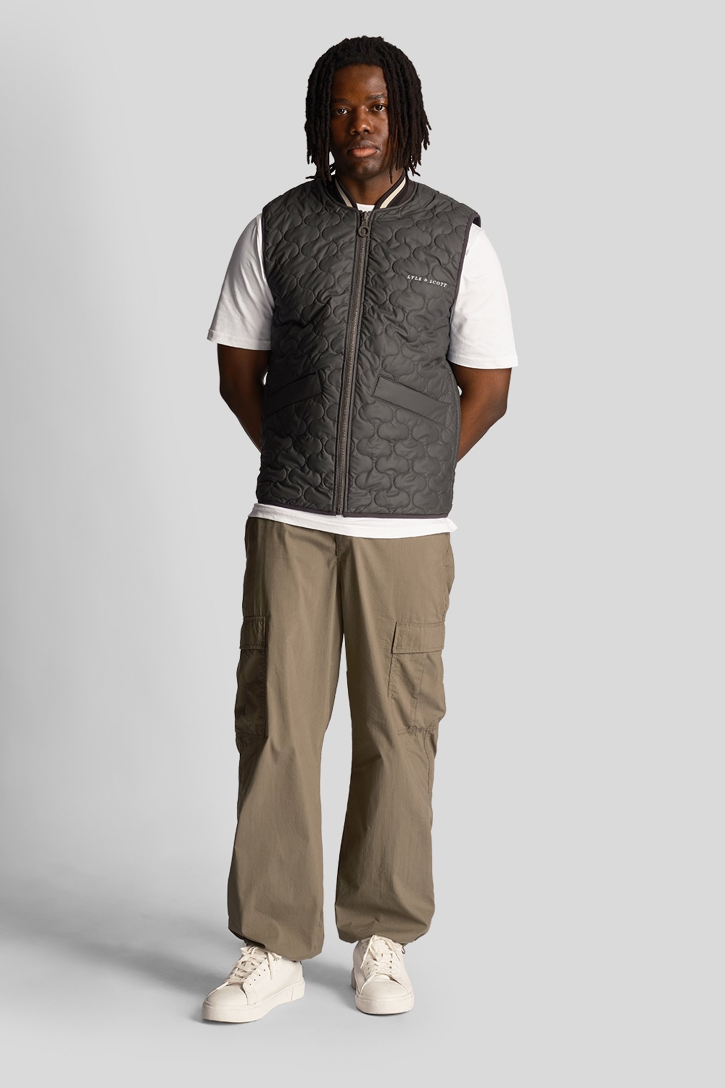 QUILTED GILET GUNMETAL 3