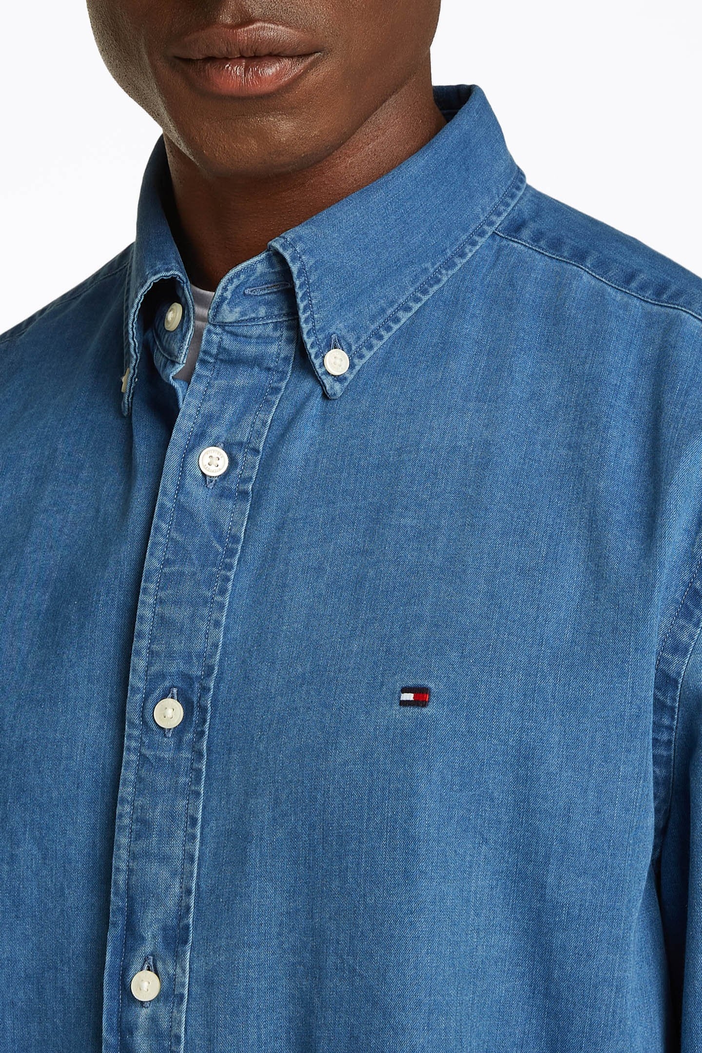 REGULAR FIT LONG SLEEVE BUTTON DOWN SHIRT LIGHT BLUE 6