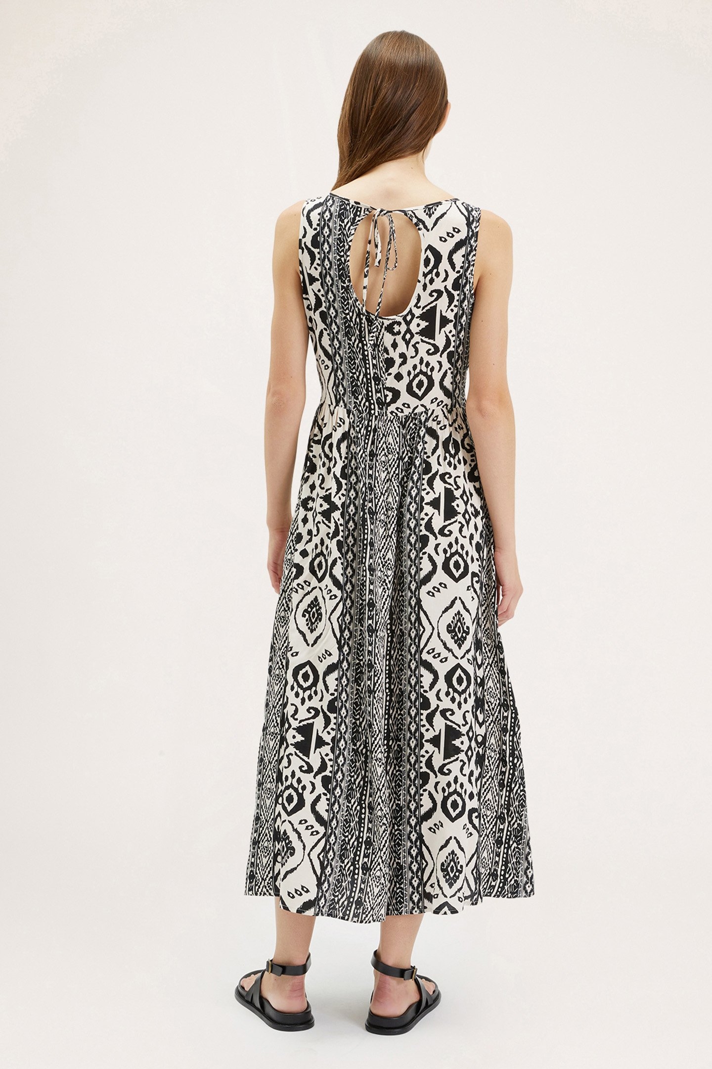 LONG DRESS IN ETHNIC PATTERNED VOILE BLACK 2