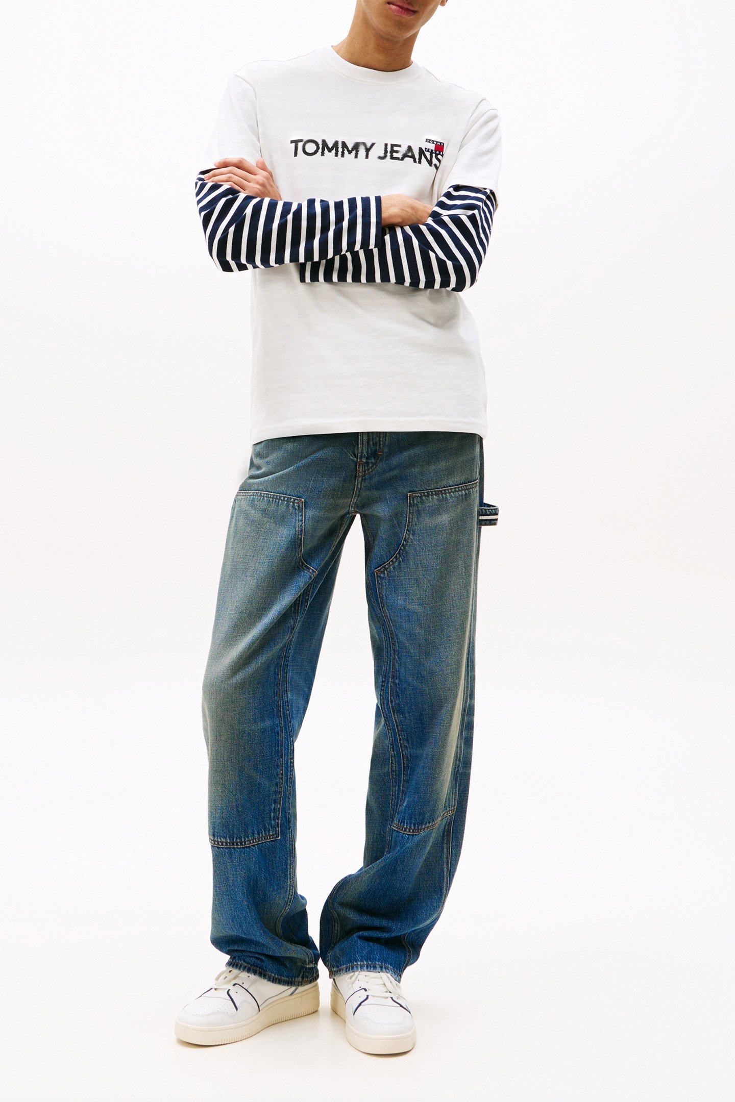 TJM REG BADGE PLAY STRAIGHT FIT T-SHIRT ECRU 2