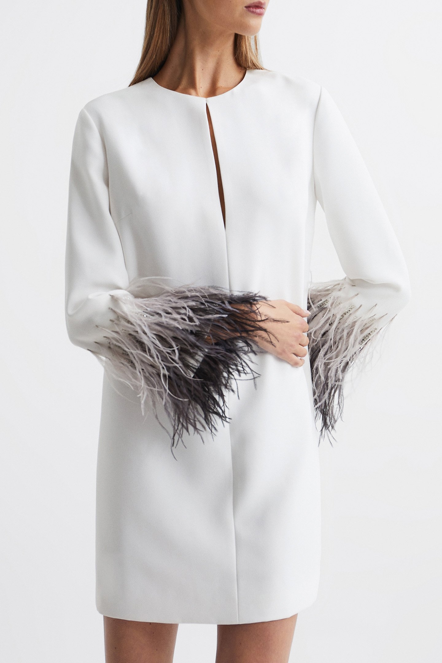 HALSTON - KENDALL -MOSS C WHITE 5