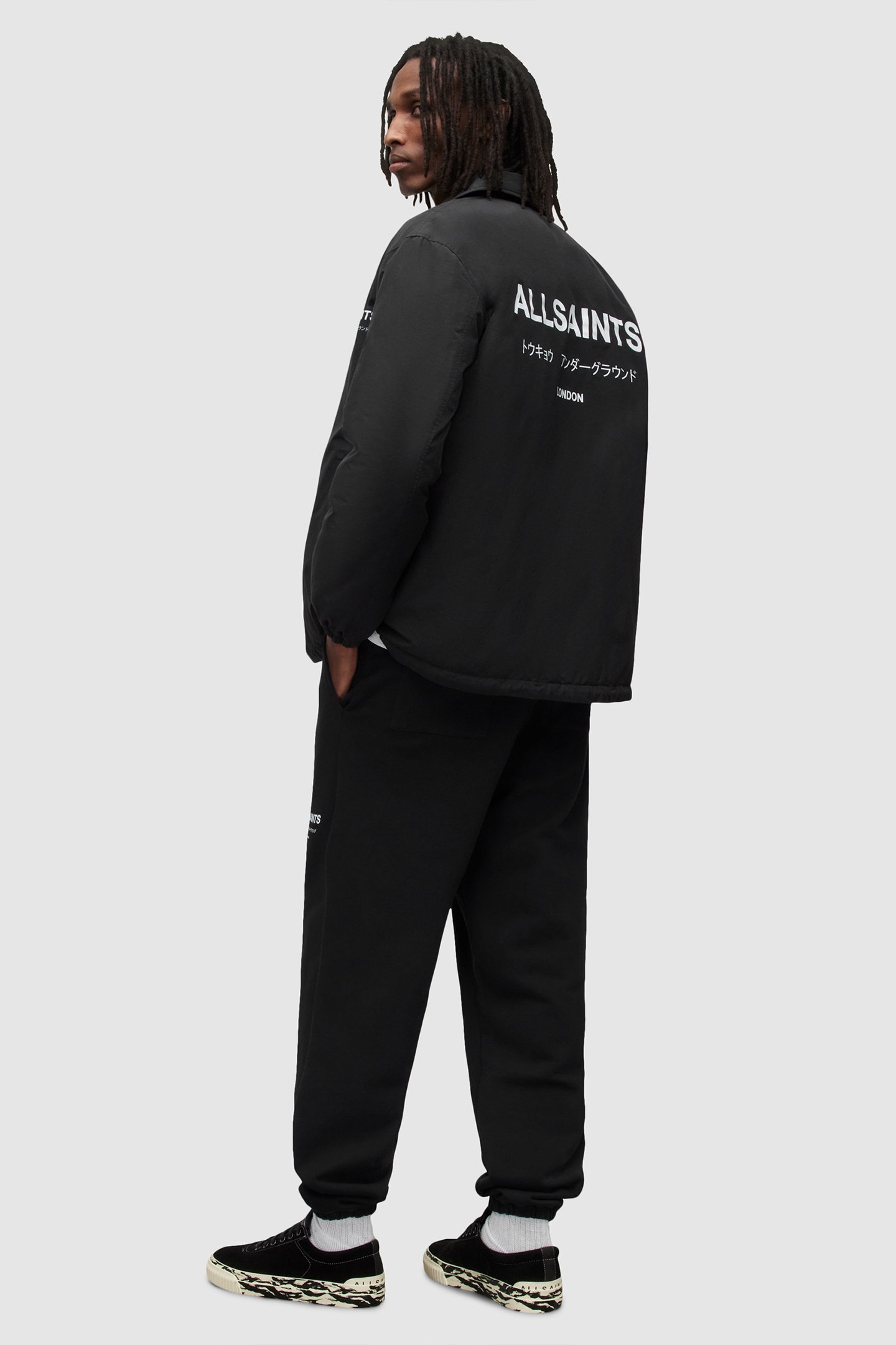 UNDERGROUND SWEATPAN JET BLACK 3