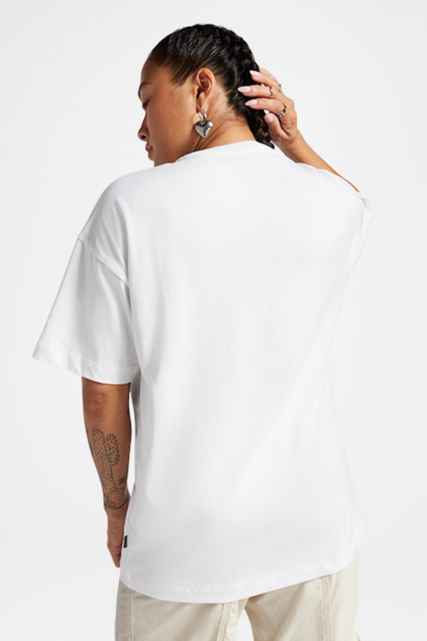 OVERSIZED CHERRY T-SHIRT WHITE 2