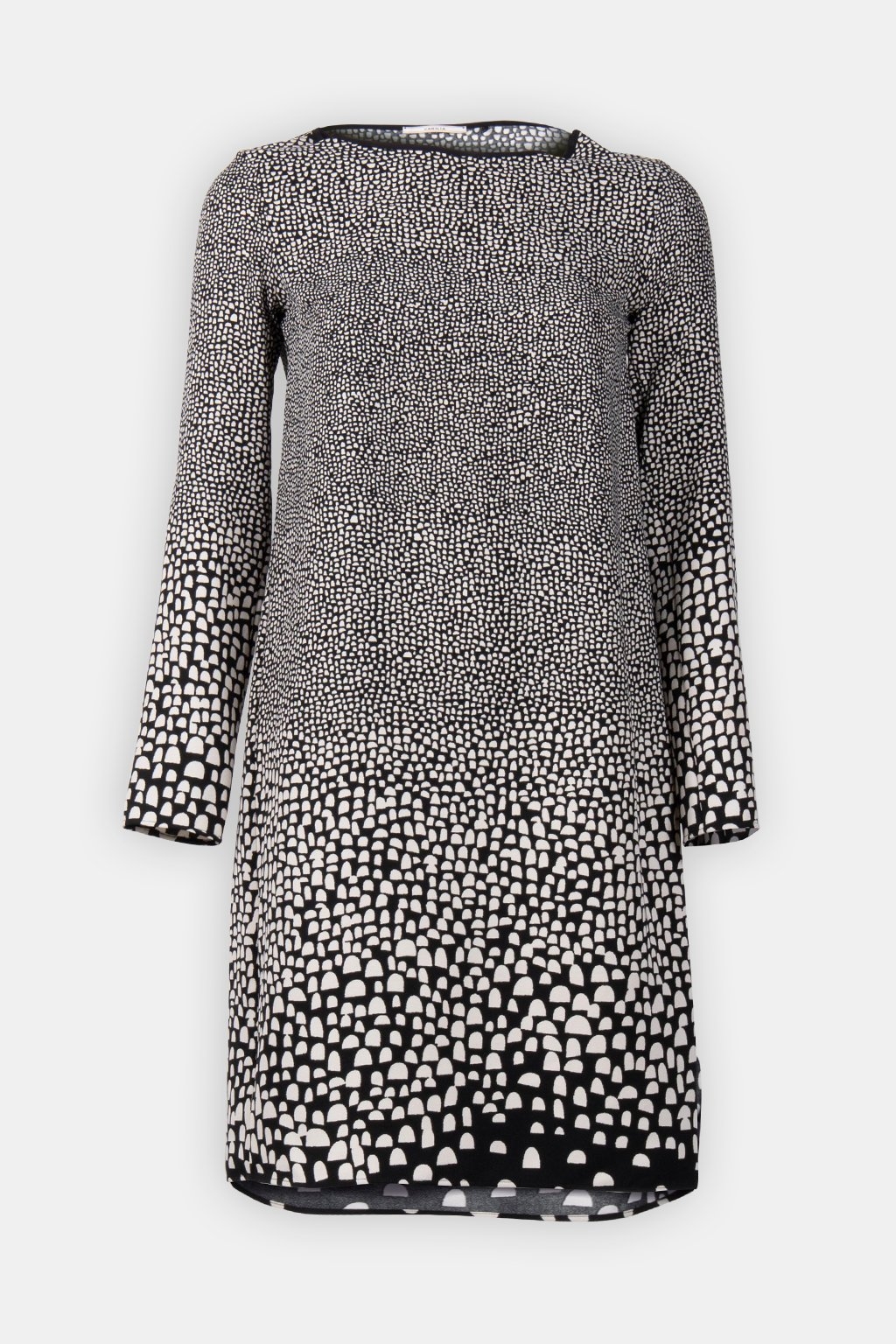 DRESS FLUID STRAIGHT LS BLACK/WHITE 3