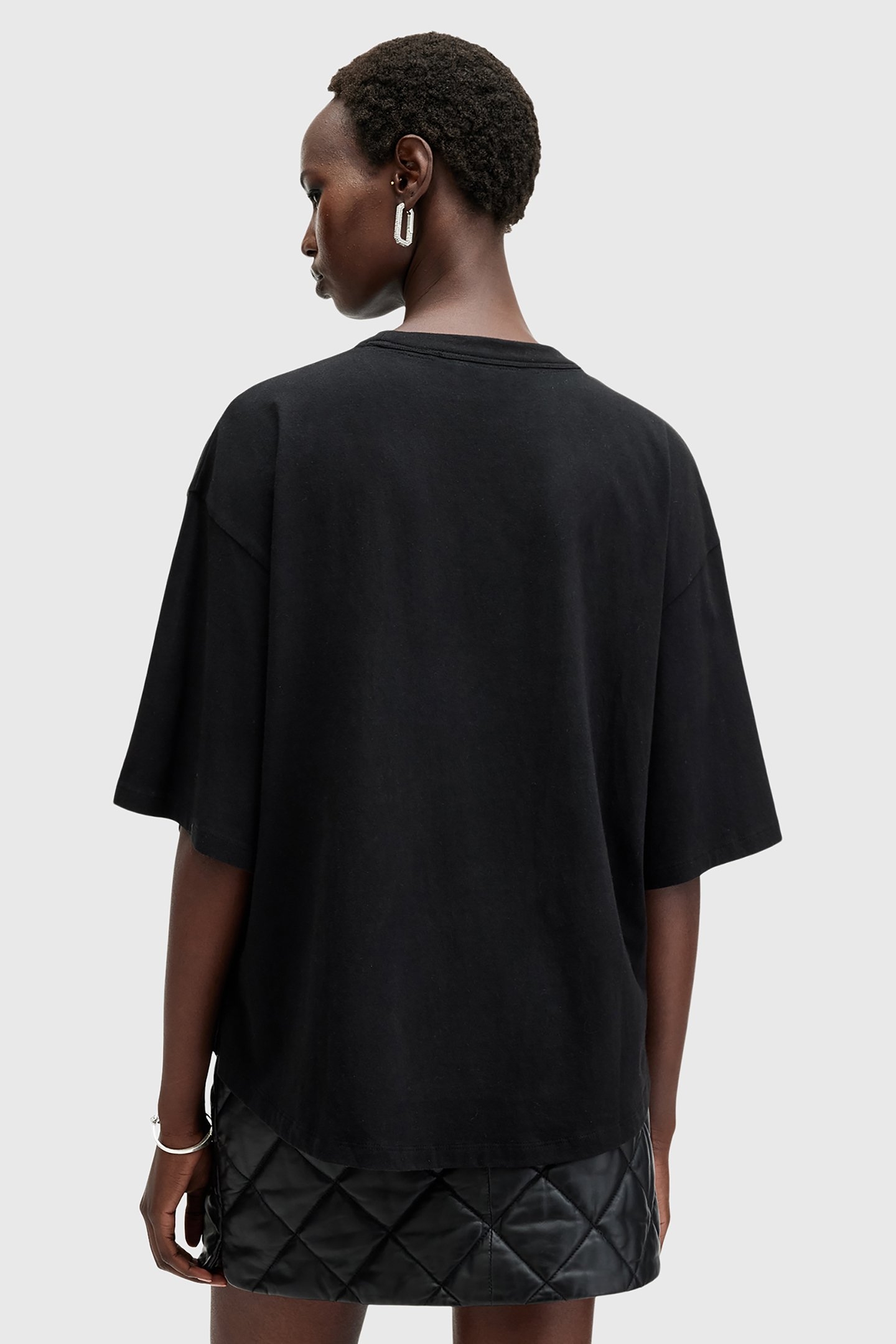 AMELIE SHATTER TEE BLACK 2