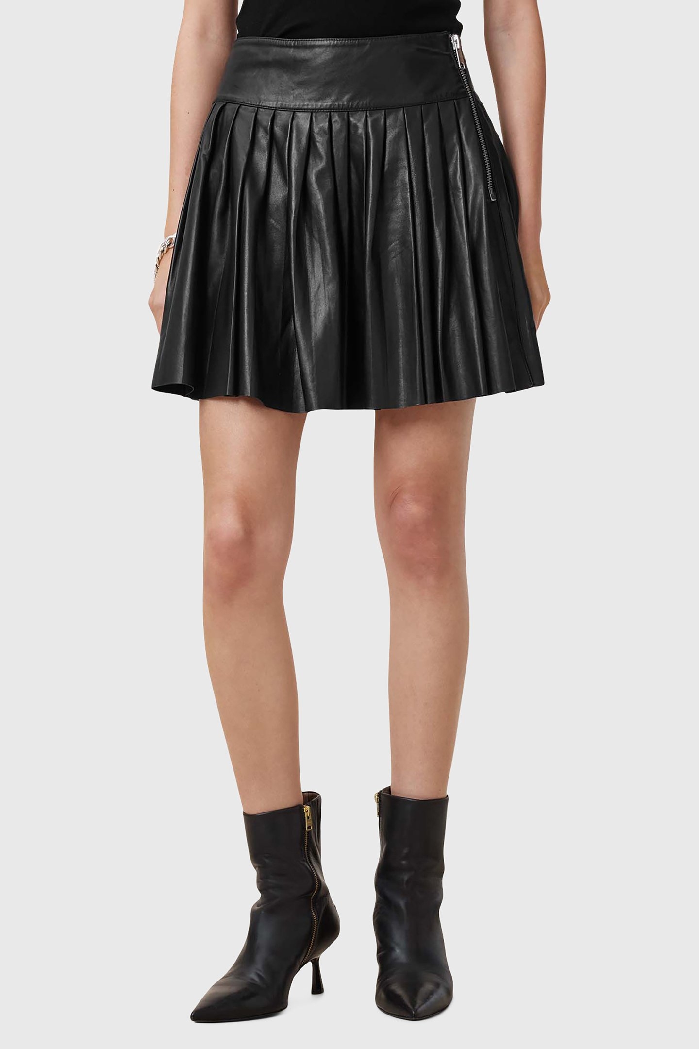 VENA LEA KILT BLACK 1