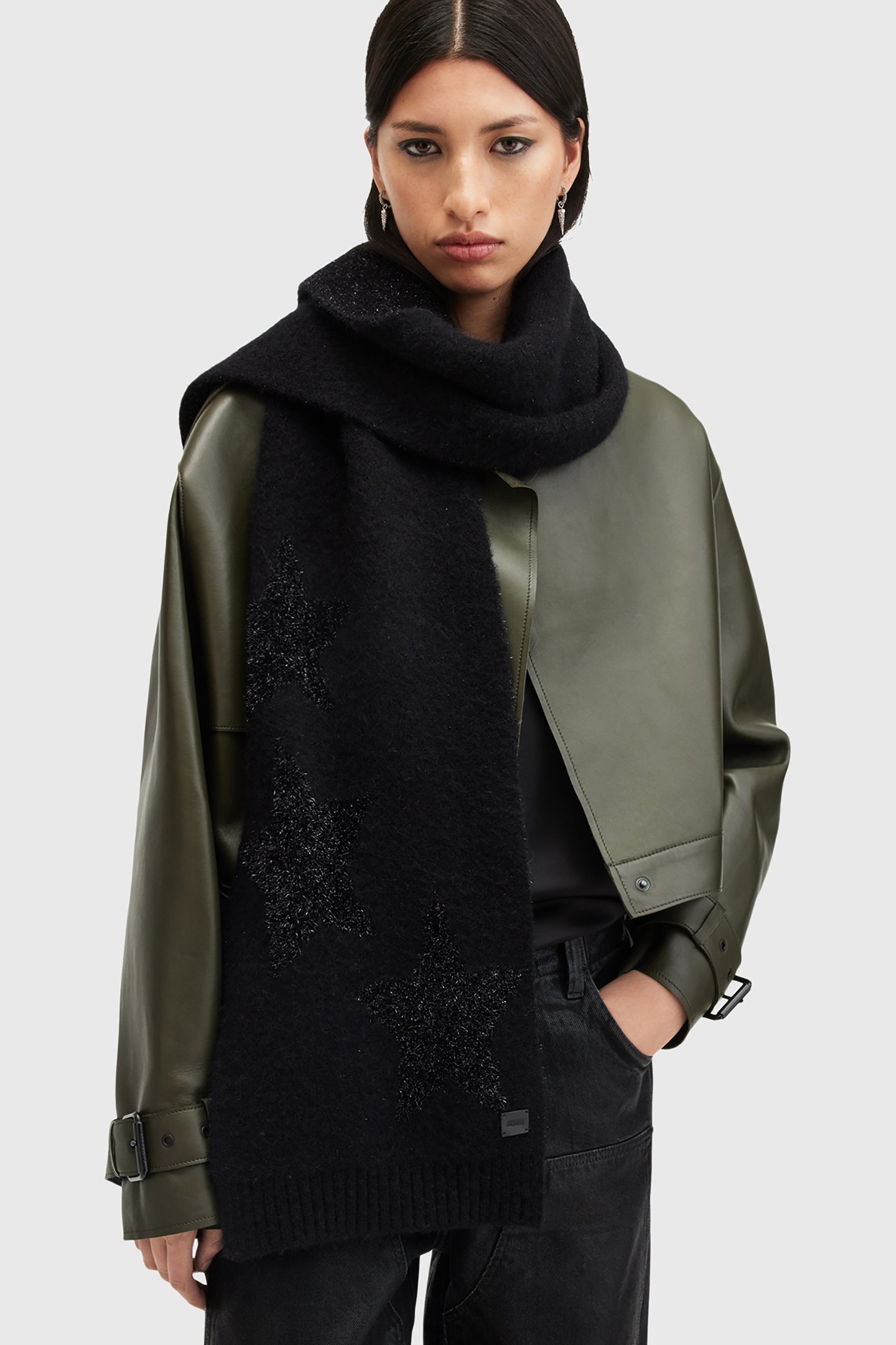 STAR TINSEL SCARF BLACK 1