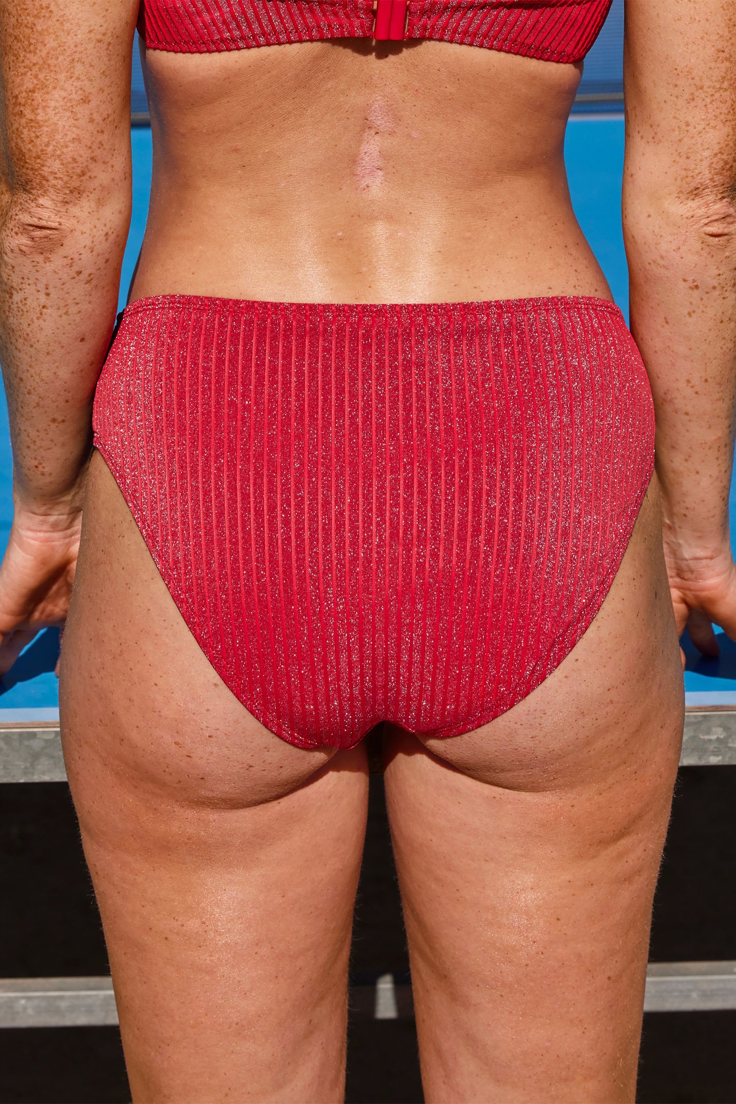 SW BO. BRIEF MID PORTOFINO RED KISS 2