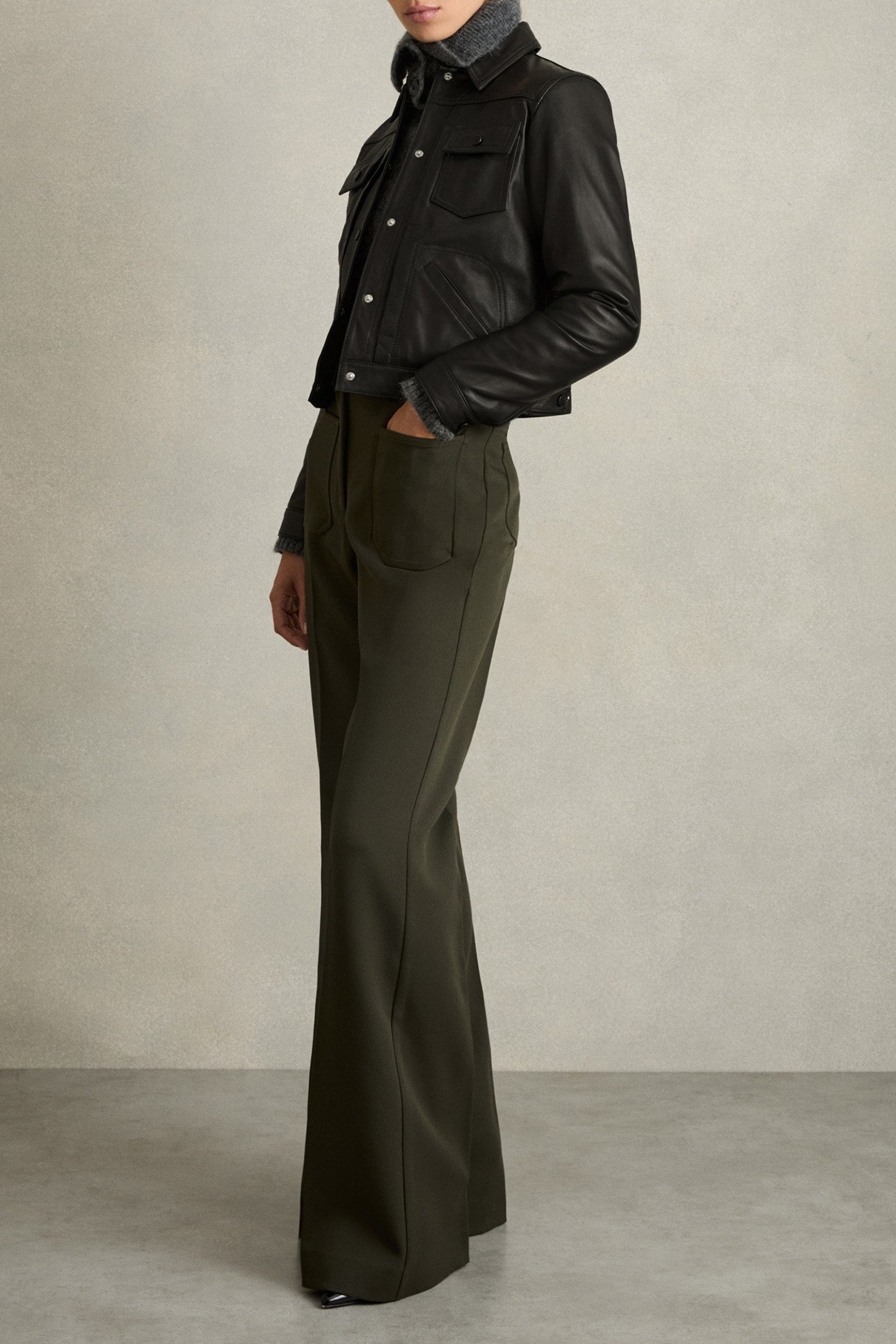 ELY LEATHER TRUCKER BLACK 3