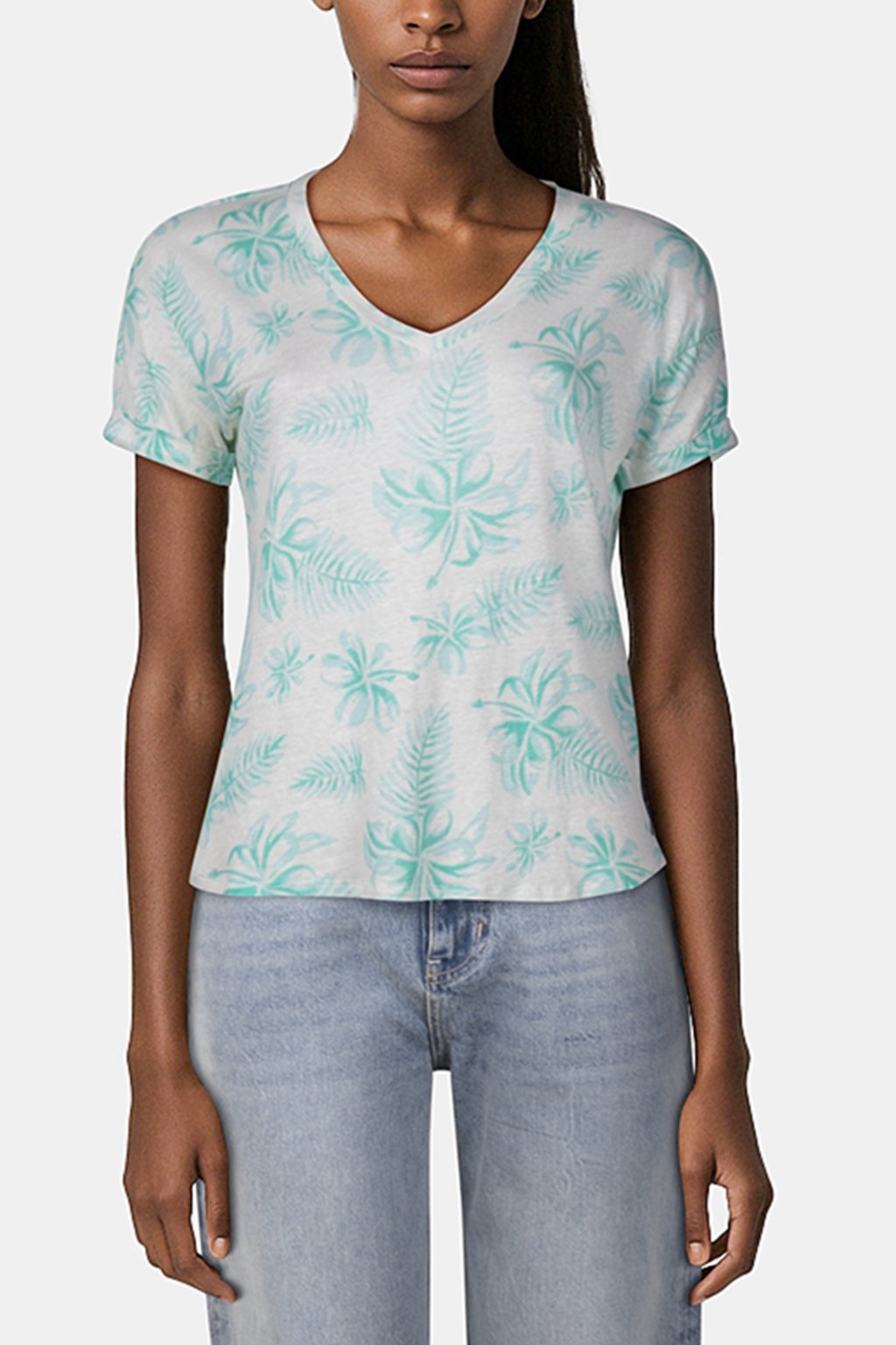 LOOSE V-NECK T-SHIRT IN 1