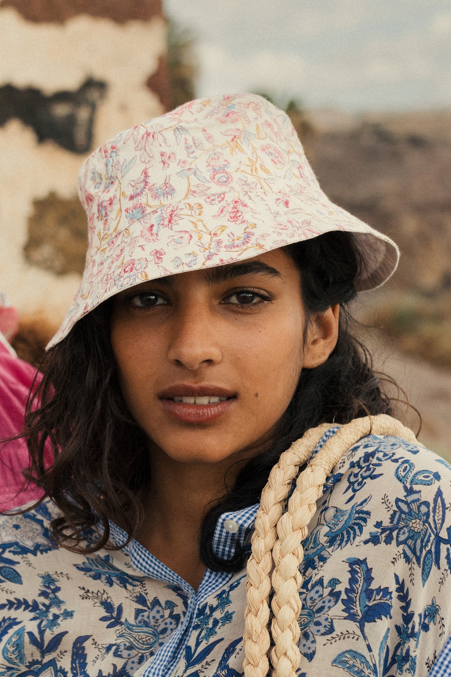 SUN HAT LAJIK CREAM PADMA MUDRA 1