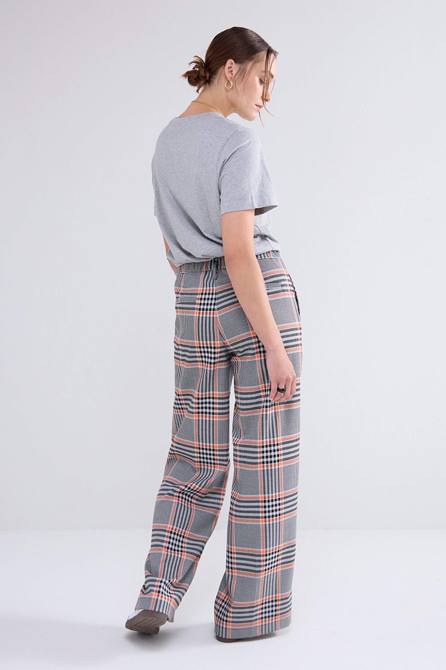 TROUSERS ORANGE CHECK PRINTS 5