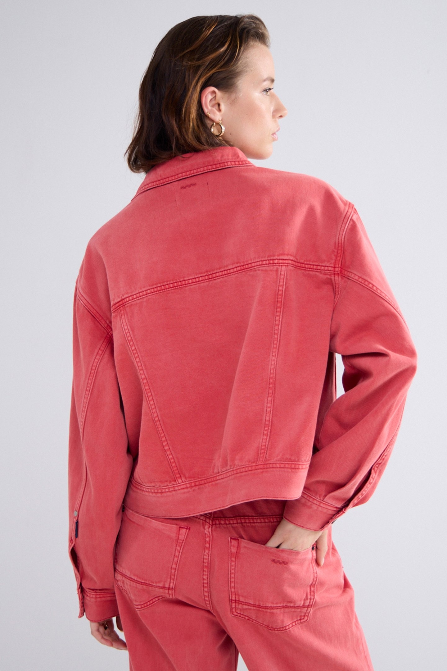 BOXY DENIM JACKET COLOURED DENIM REDS 2
