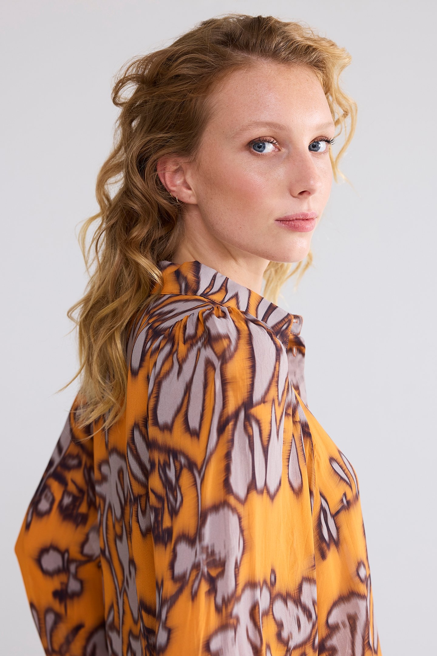 BLOUSE SPICY ORANGE PRINT REDS 6