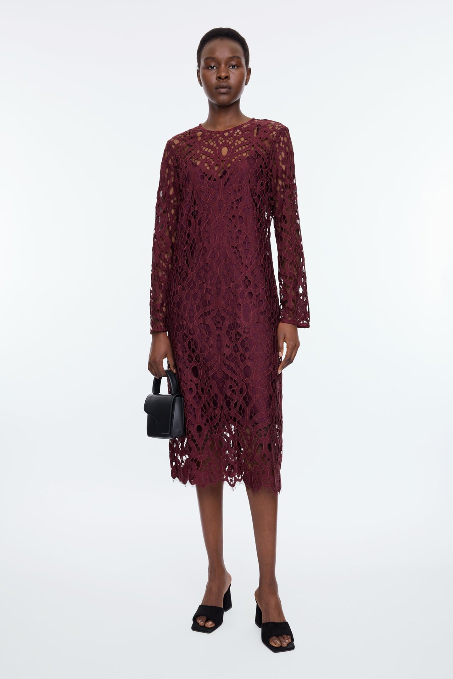 LACE MAXI DRESS WINETASTING 1