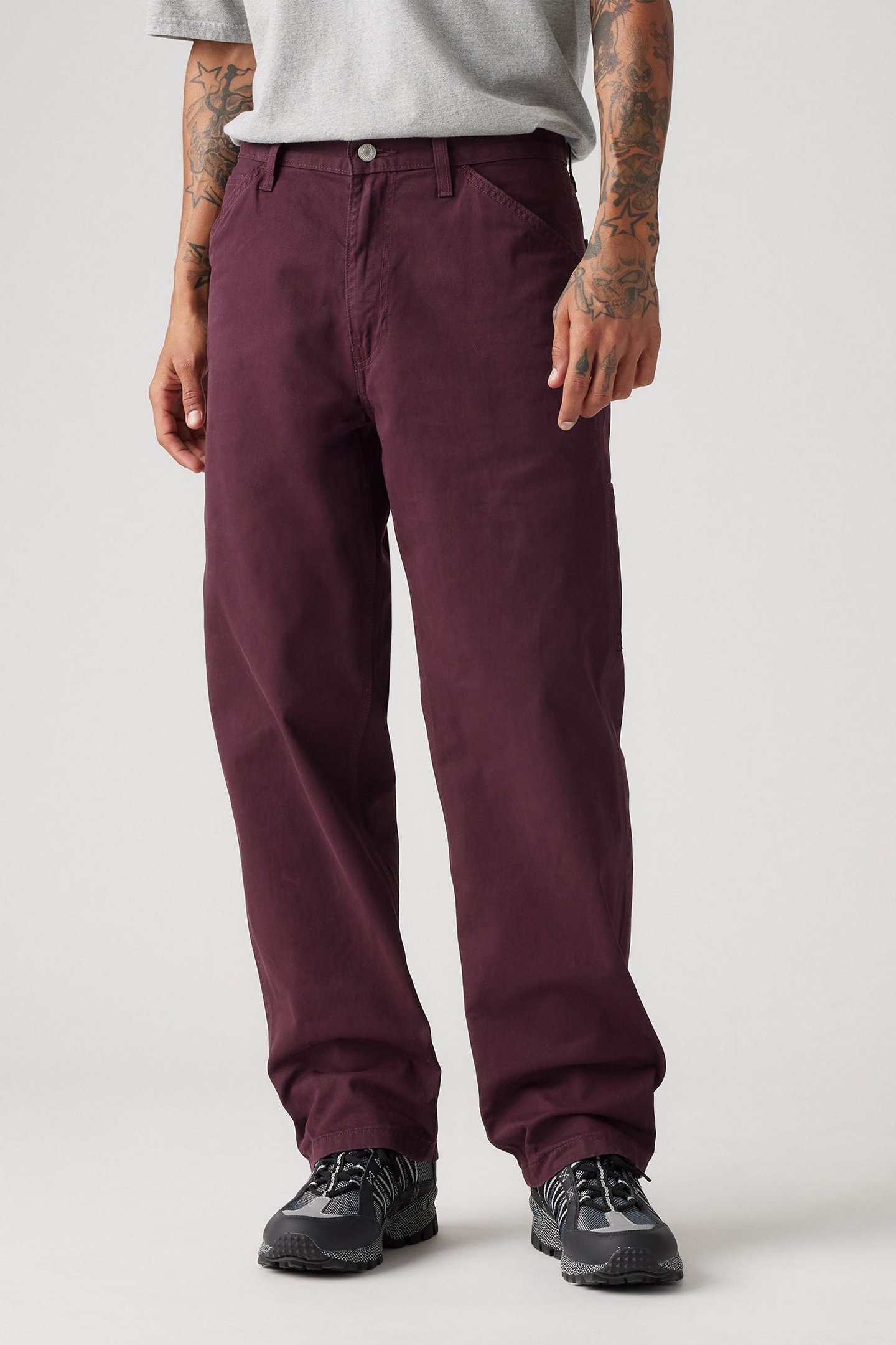 568 LOOSE STRT CARPENTER DEEP BURGUNDY 1