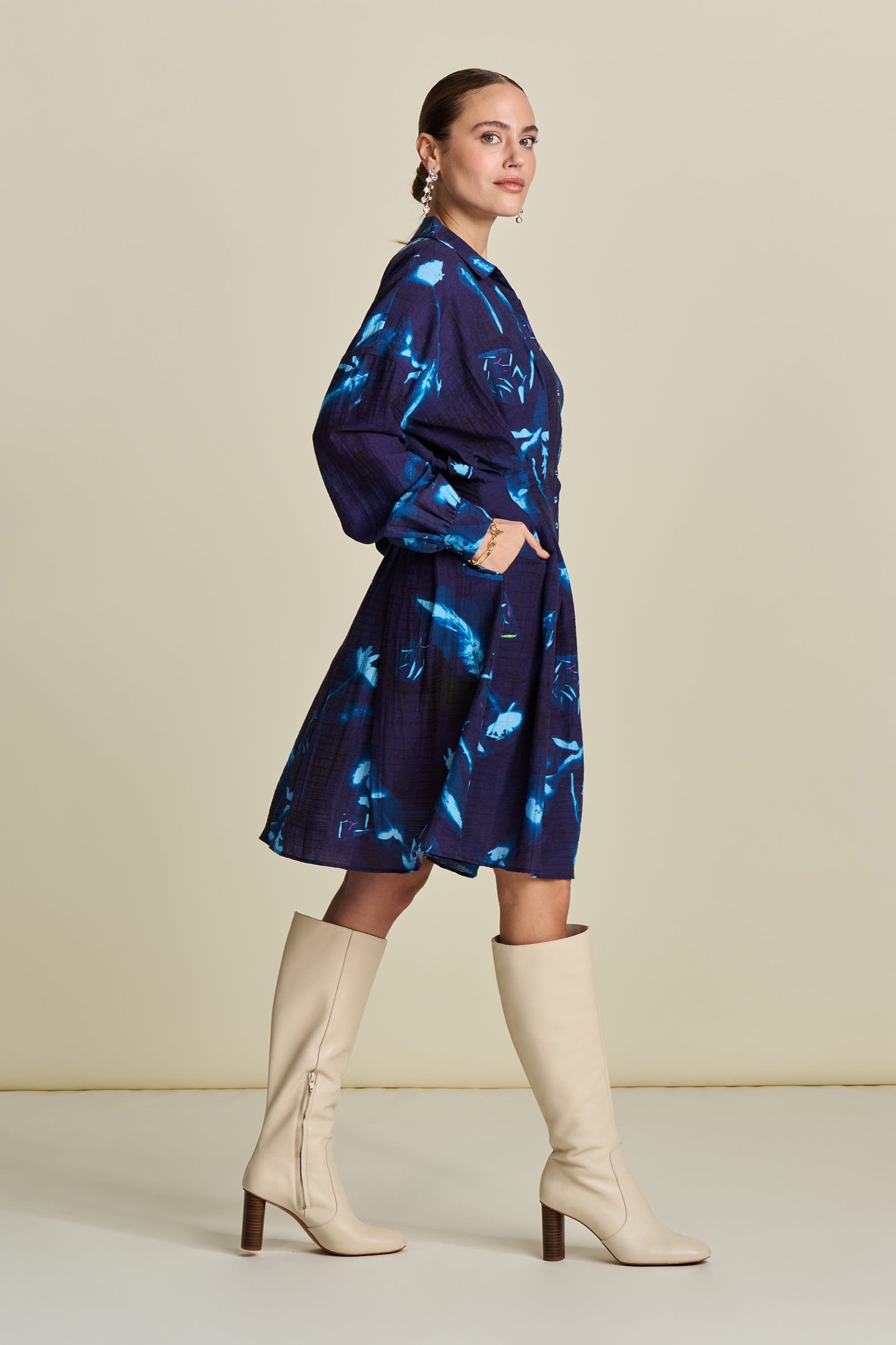 DRESS - FEATHERS AND FLORALS 4