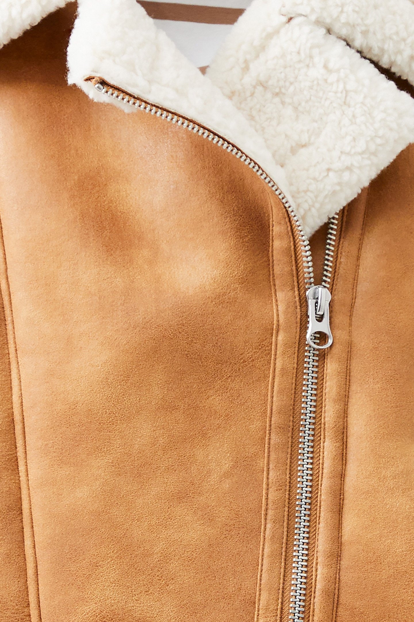 CAMRY SUEDETTE GILLET TAN 5