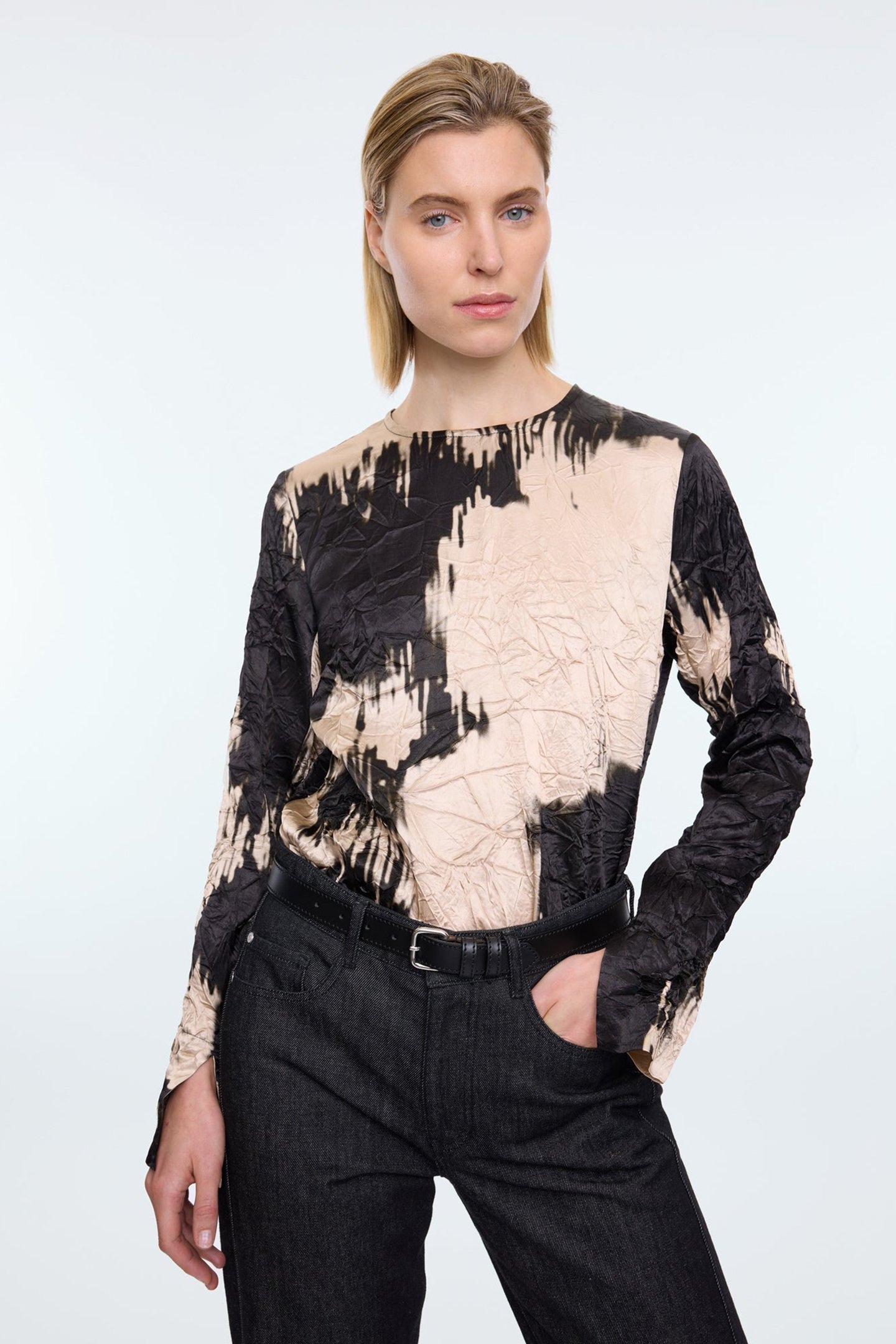 WRINKLE CHAMPAGNE TOP CHAMPAGNE/BLACK 1