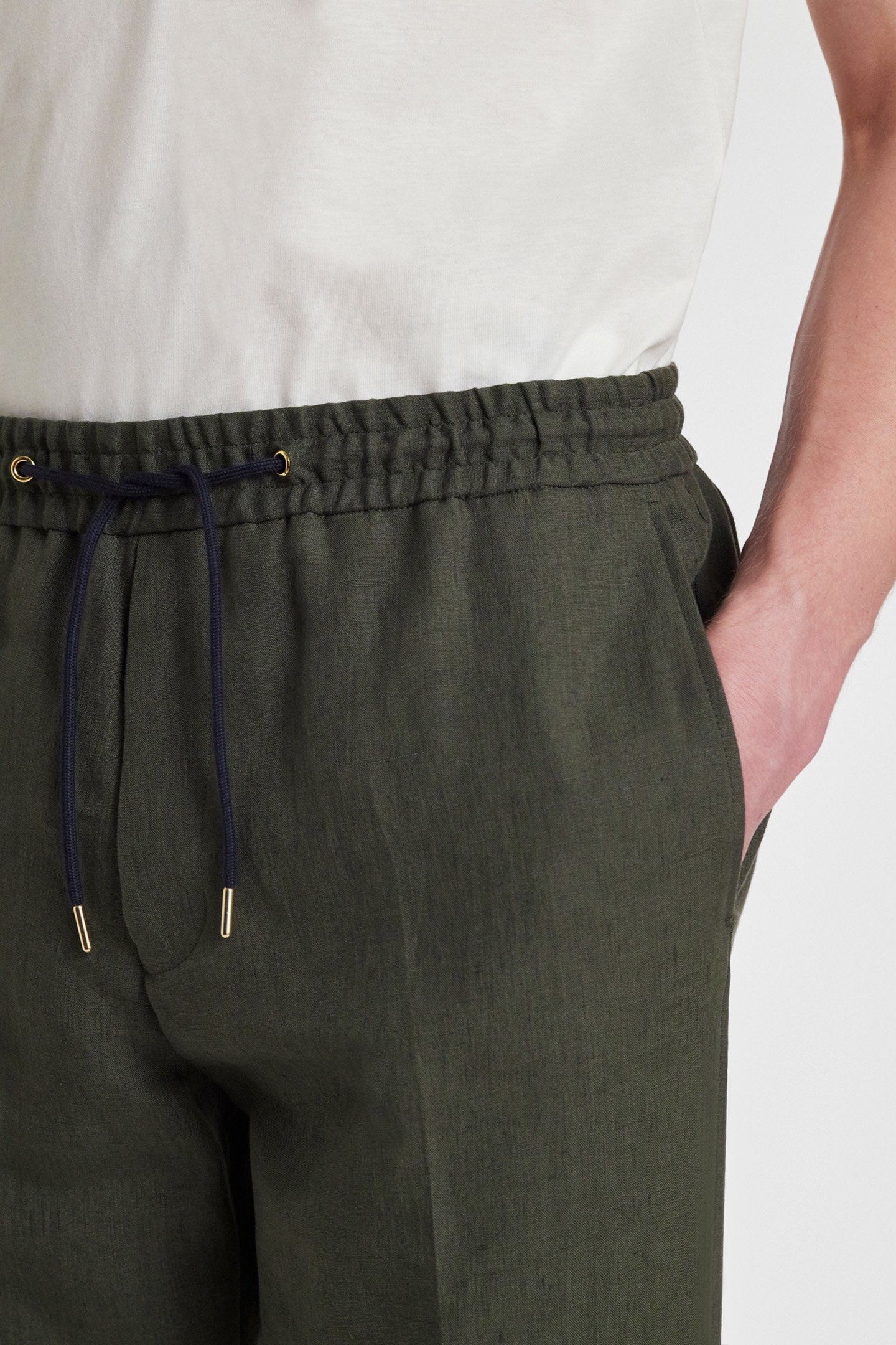 MENS DRAWCORD TROUSER VERY DARK GREEN 4