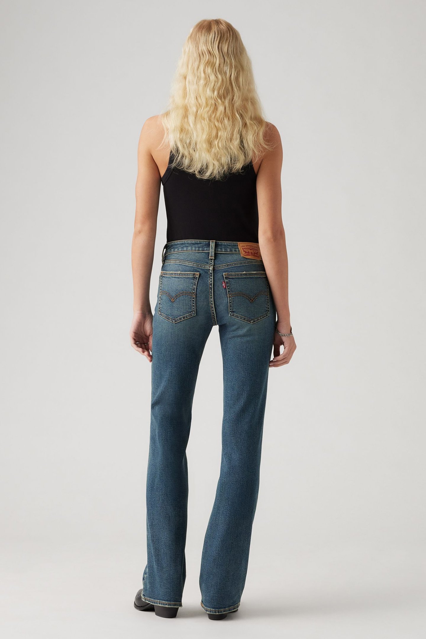 SUPERLOW BOOT SHOW ON THE ROAD 2