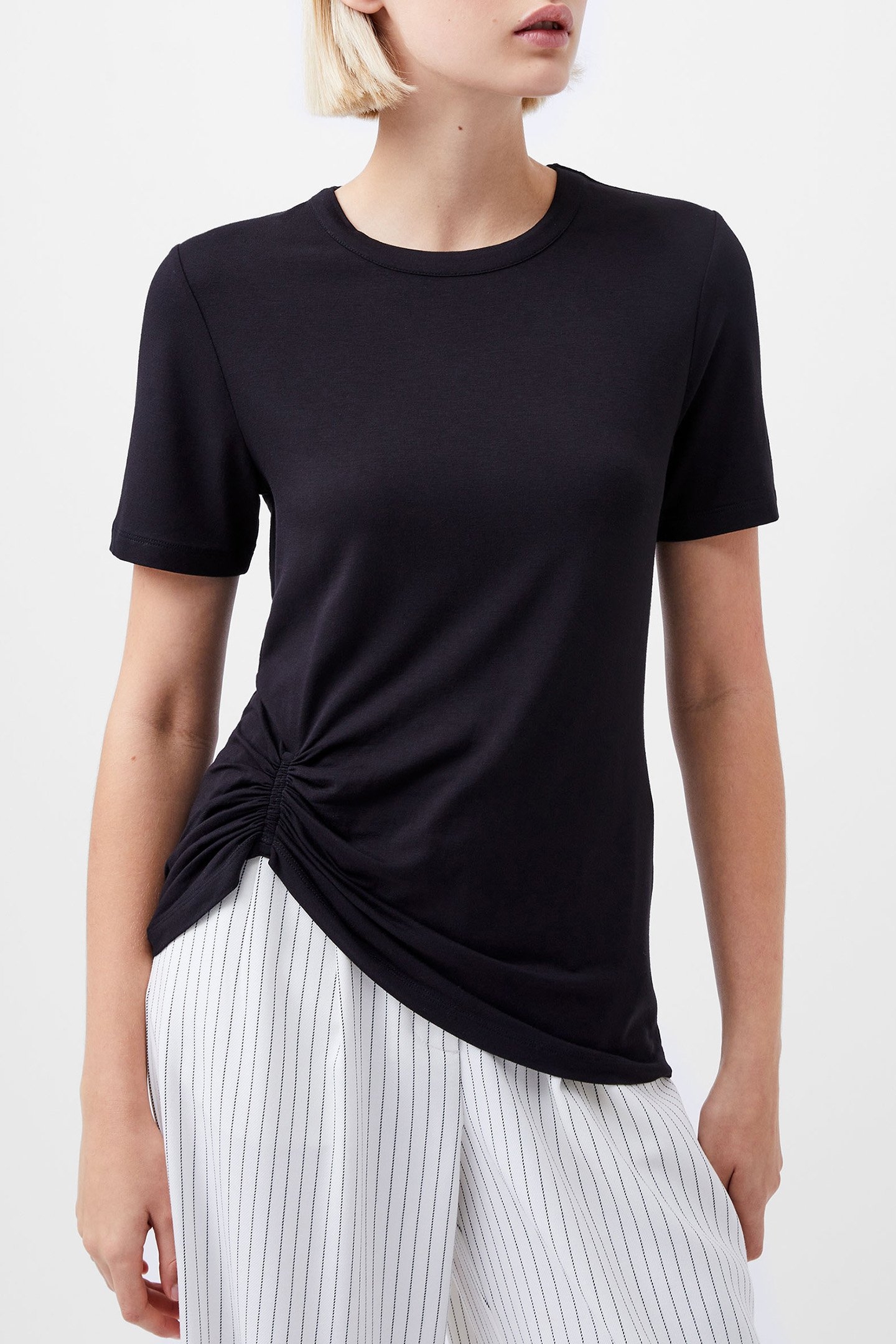 RIANNA RUCHED S/S TEE BLACK 1