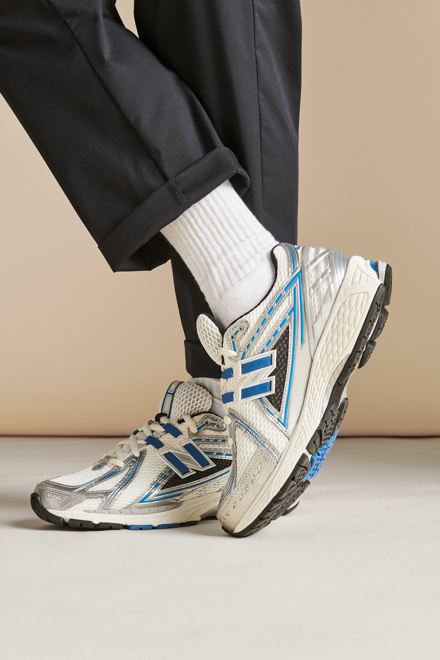 M1906REB SNEAKERS IN SILVER METALLIC 2