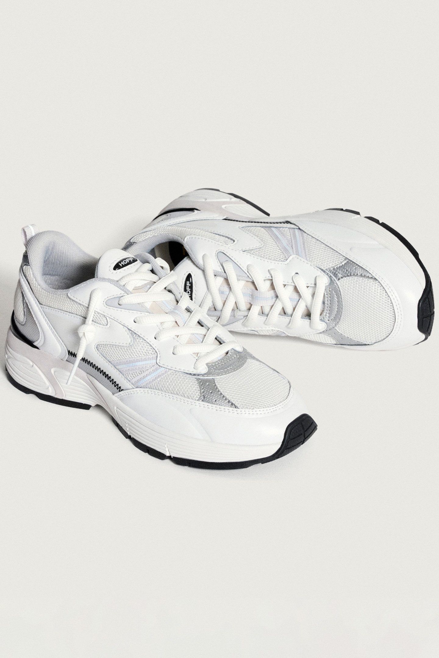 SNEAKERS SILVER 2