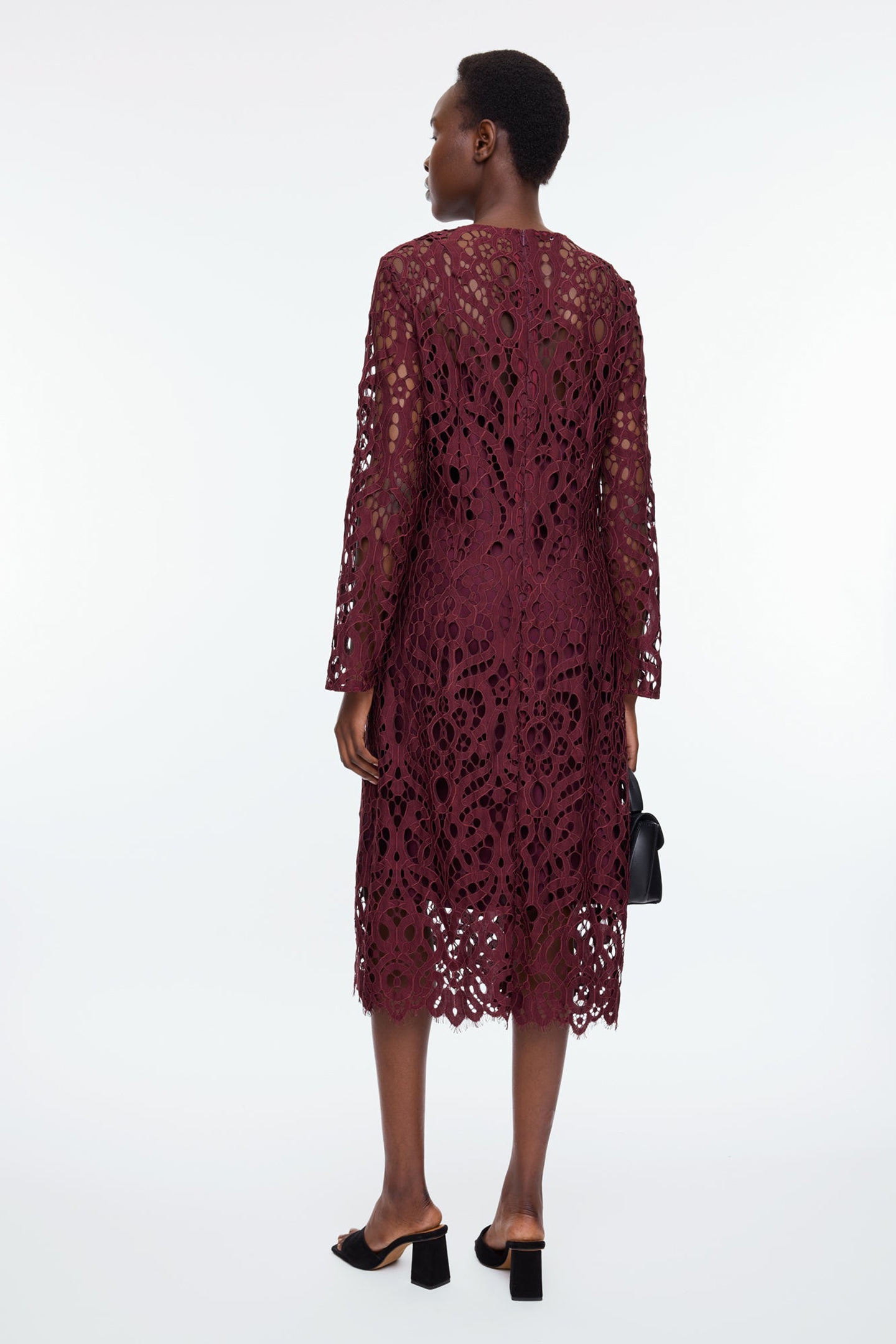 LACE MAXI DRESS WINETASTING 2