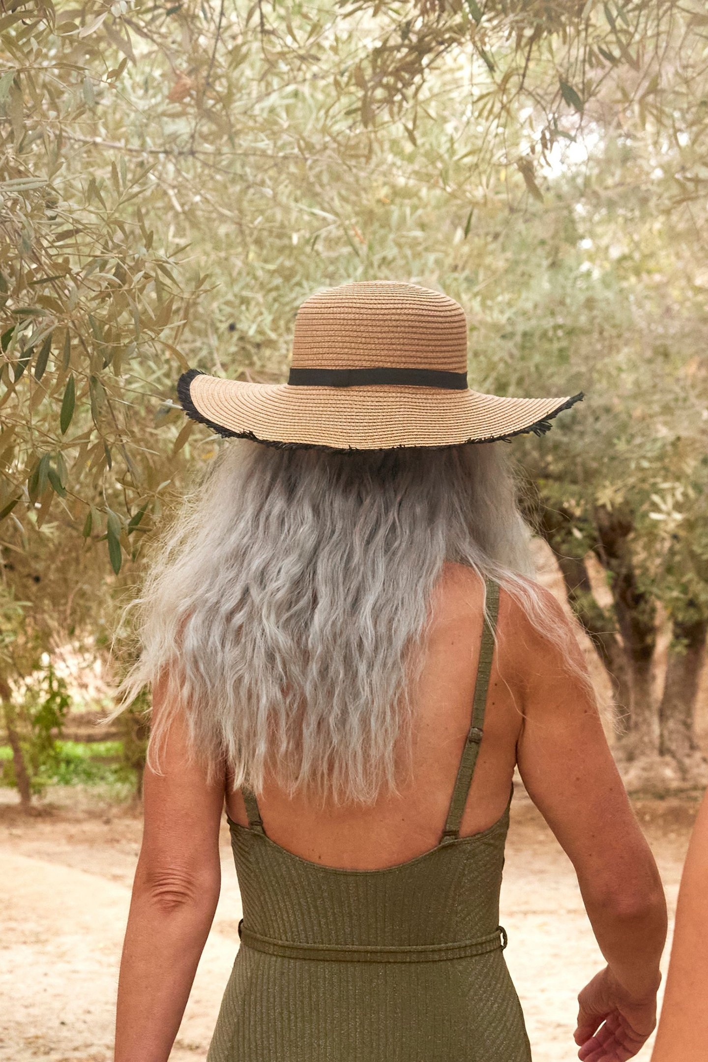 AC BW HAT HOED NATURAL DORE 2