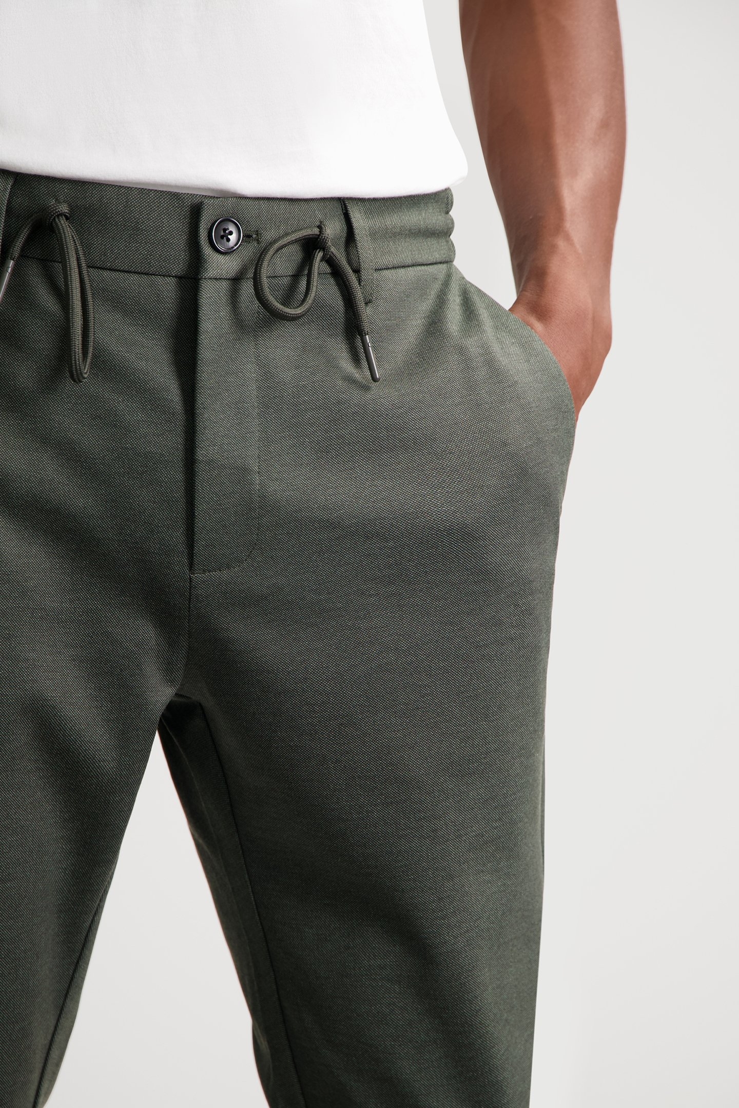 DS_CASTER PRINTED SWEAT DARK ARMY 6