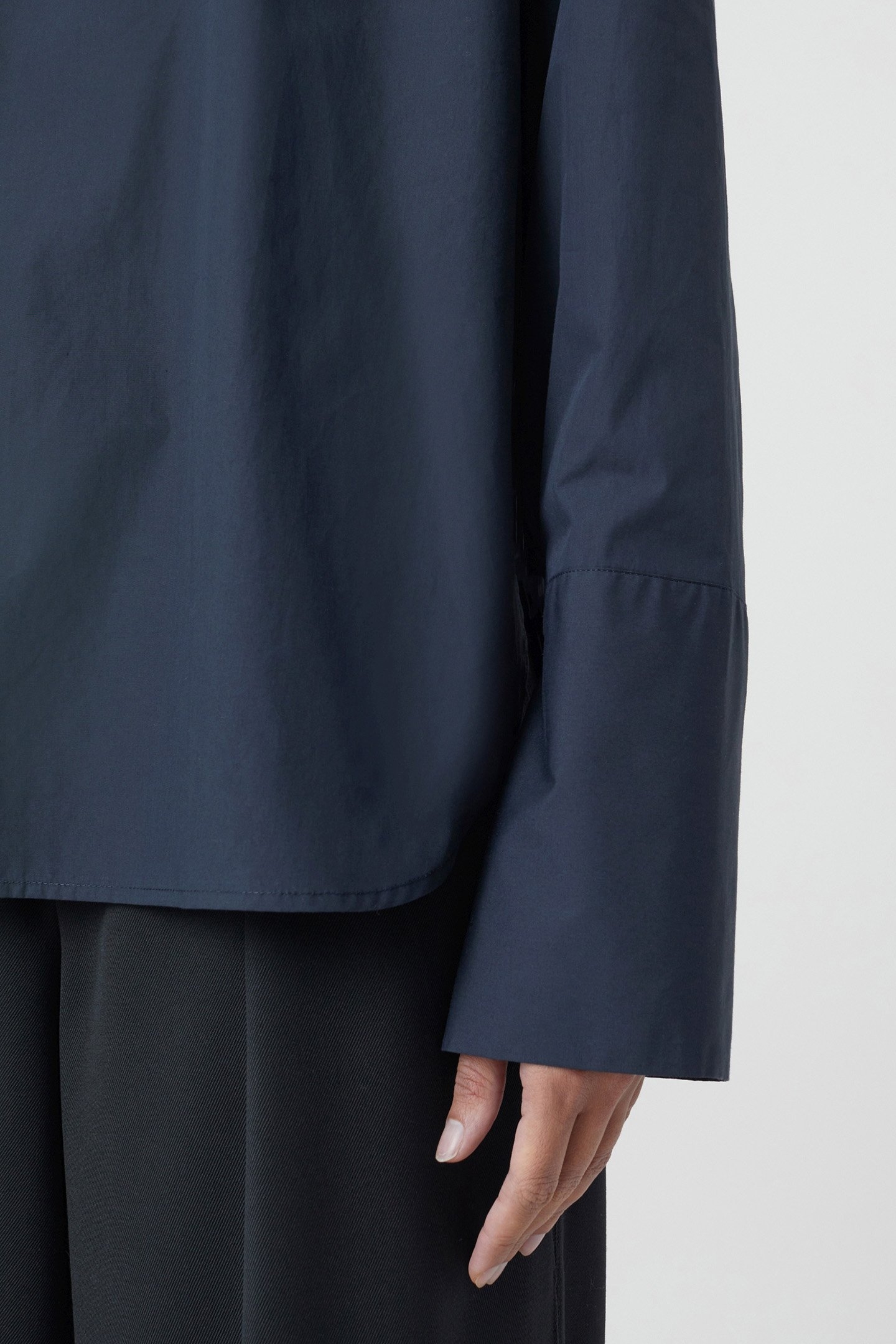 HIGH CUFF TOP SHIRTS & BLOUSES DARK NIGHT 5