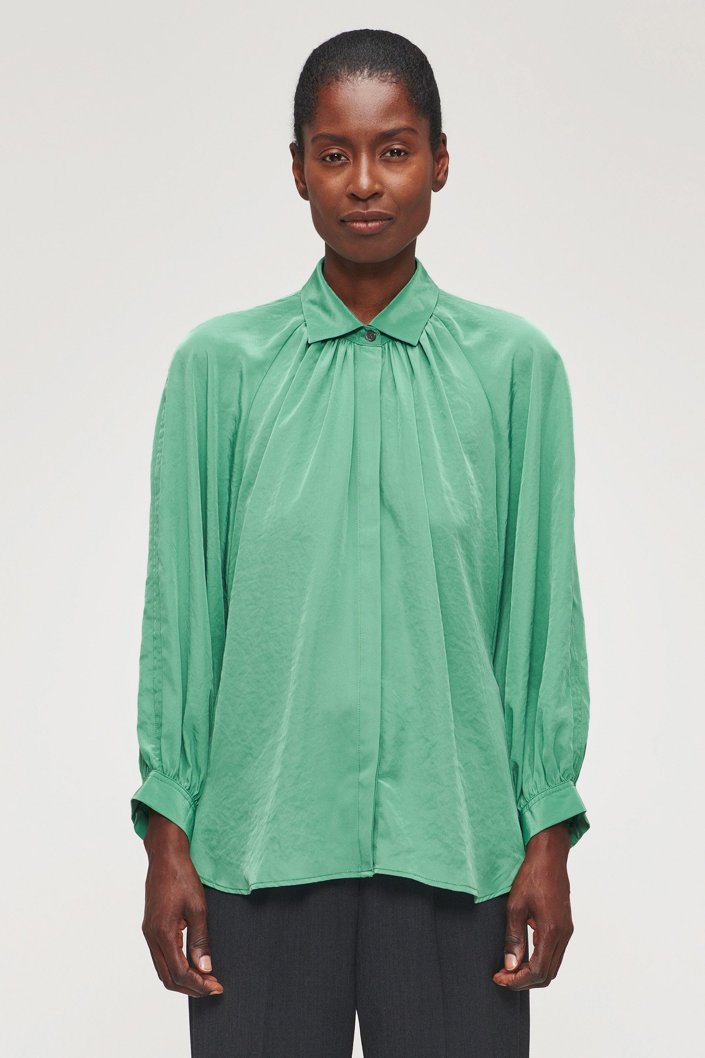 TECHNOSILK OVERSIZED BLOUSE JADE 1