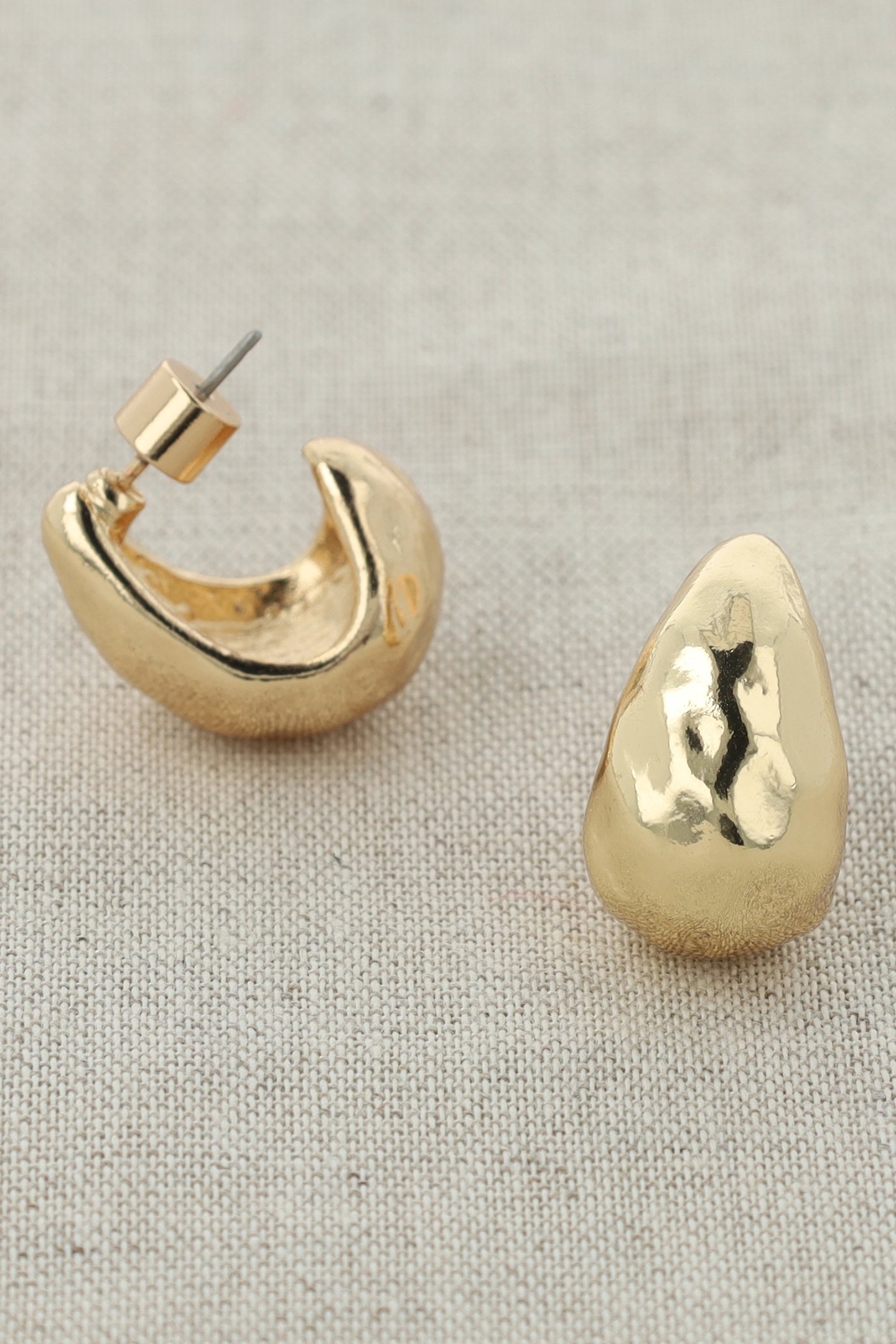FRENCH CHIQUE CHUNKY TEARDROP EARRINGS GOLD 5